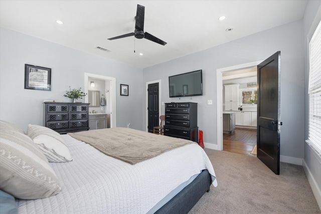 2241 Hurley Avenue, Fort Worth, TX 76110