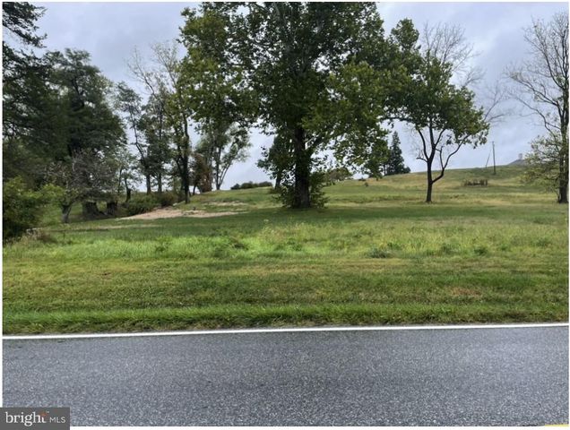 2611 BUTLER RD, Glyndon, MD 21071
