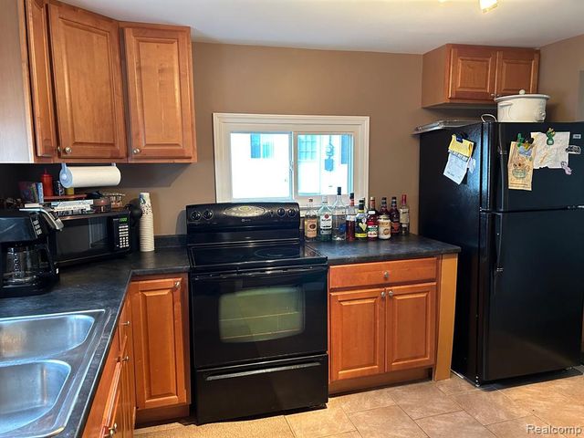 1249 N Crooked Lake Drive, Lake, MI 48632