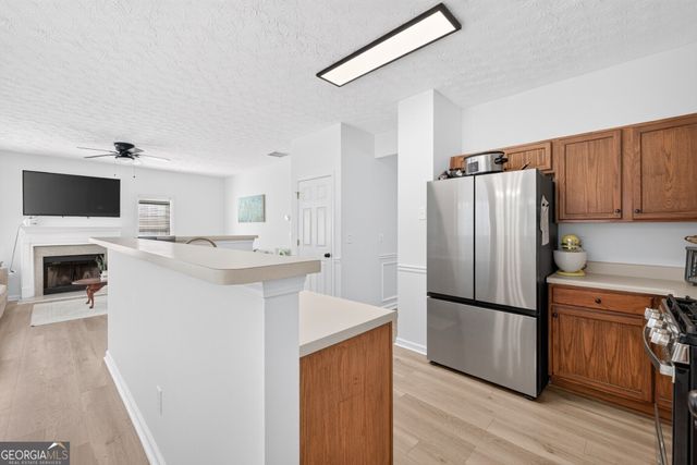 909 Milton Circle, Loganville, GA 30052