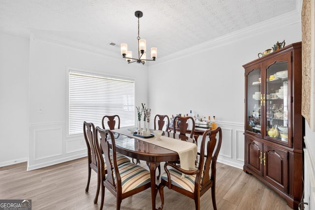 909 Milton Circle, Loganville, GA 30052