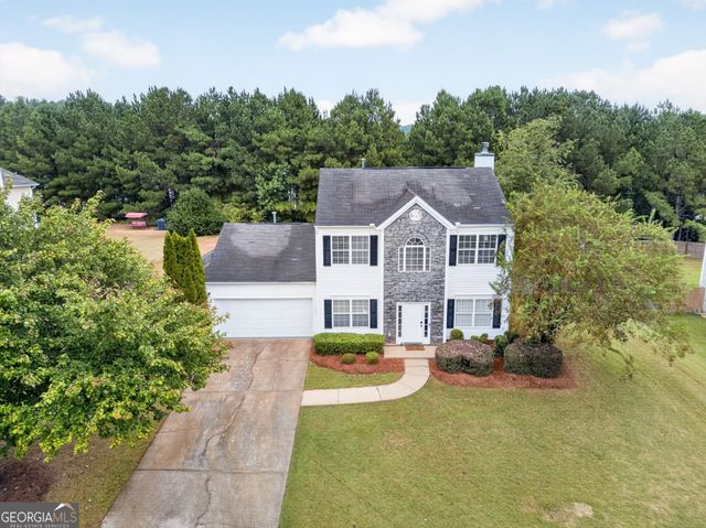 909 Milton Circle, Loganville, GA 30052