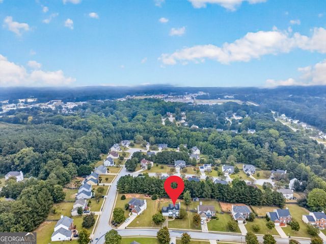 909 Milton Circle, Loganville, GA 30052