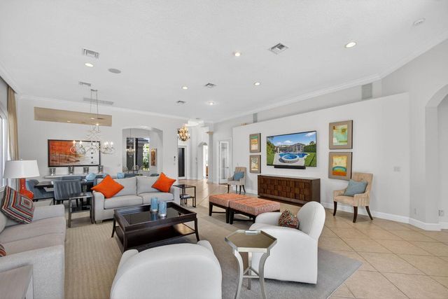 274 Porto Vecchio Way, Palm Beach Gardens, FL 33418