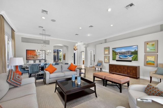 274 Porto Vecchio Way, Palm Beach Gardens, FL 33418