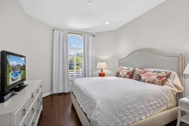 274 Porto Vecchio Way, Palm Beach Gardens, FL 33418