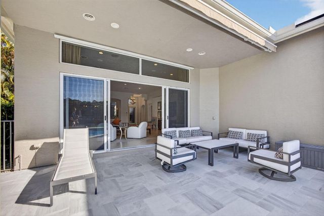 274 Porto Vecchio Way, Palm Beach Gardens, FL 33418