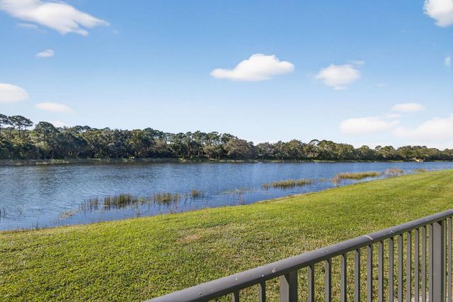 274 Porto Vecchio Way, Palm Beach Gardens, FL 33418