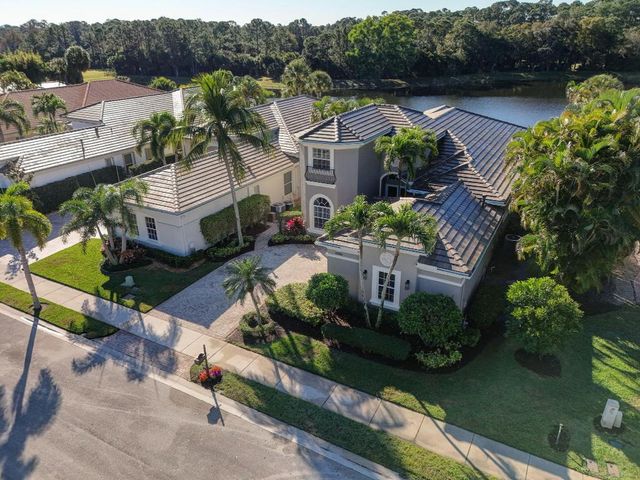 274 Porto Vecchio Way, Palm Beach Gardens, FL 33418