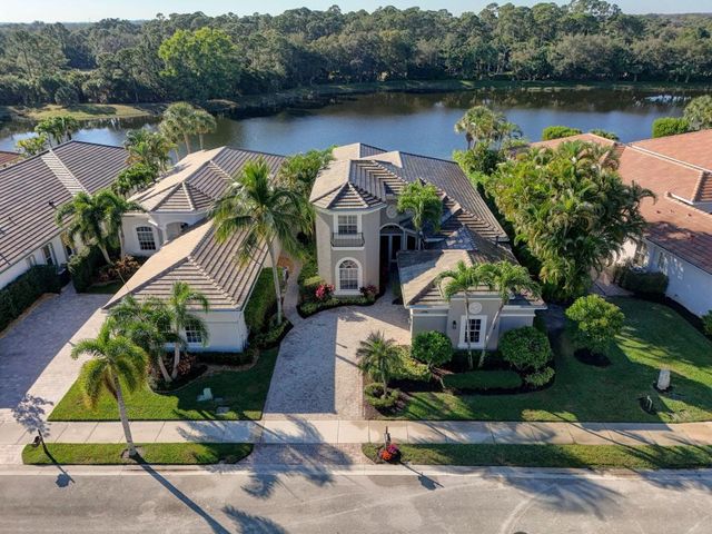 274 Porto Vecchio Way, Palm Beach Gardens, FL 33418