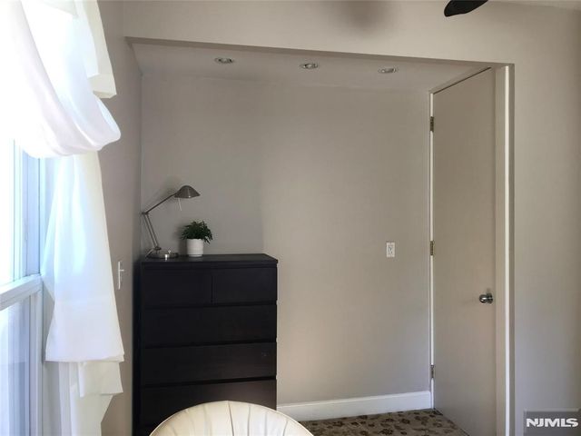 21-23 Union Place 1st FLR, Ridgefield Park, NJ 07660