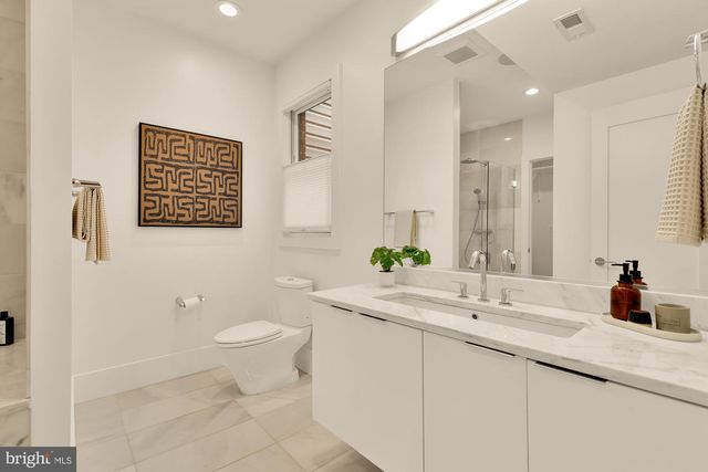 944 WESTMINSTER ST NW, Washington, DC 20001