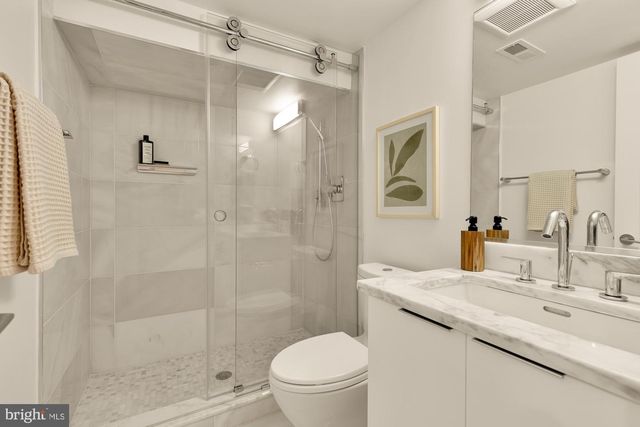 944 WESTMINSTER ST NW, Washington, DC 20001