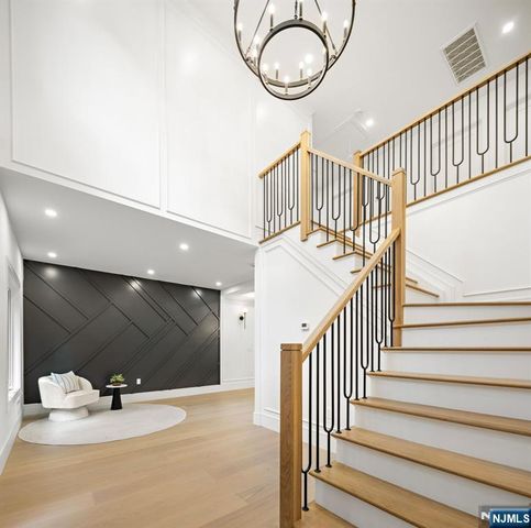 181 West Street, Closter, NJ 07624