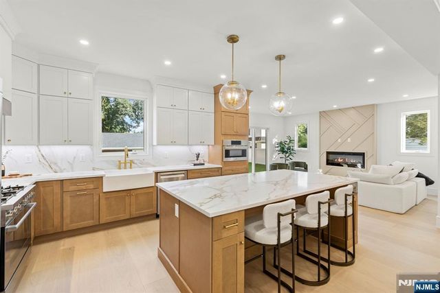 181 West Street, Closter, NJ 07624