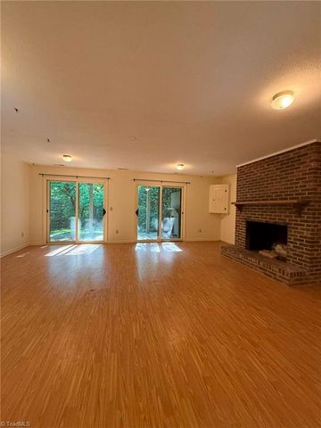2 Hunting Country Trail, Tryon, NC 28782