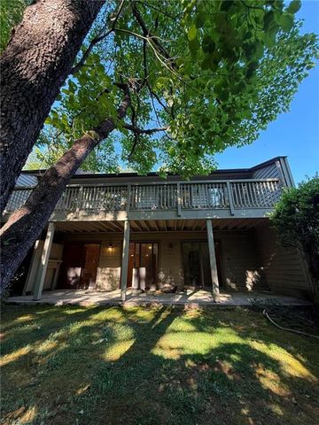 2 Hunting Country Trail, Tryon, NC 28782