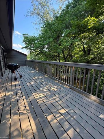 2 Hunting Country Trail, Tryon, NC 28782