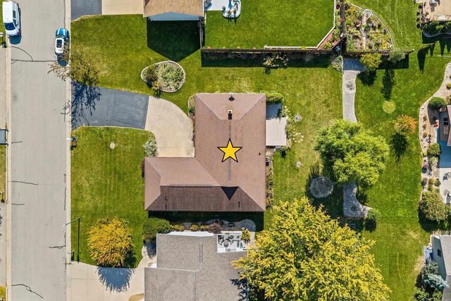 1811 N WHITNEY DRIVE, Appleton, WI 54914