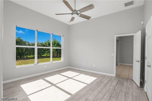2022 Fairmont LN, Naples, FL 34120