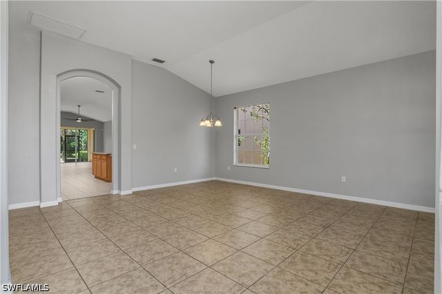 2022 Fairmont LN, Naples, FL 34120