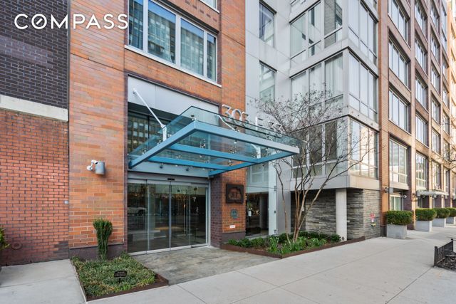 303 E 33rd St Apt 5H, New York City, NY 10016