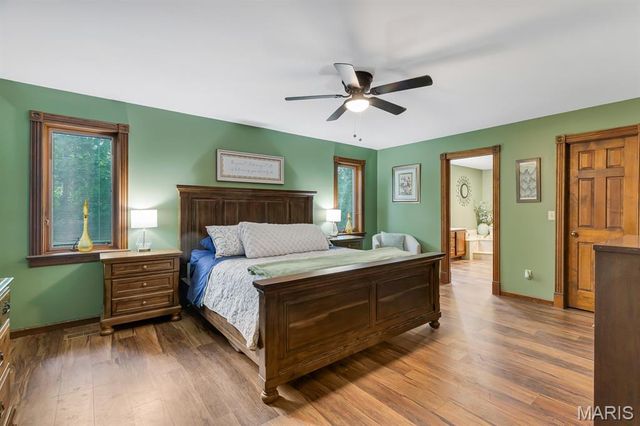 1338 Gainsborough Court, Lake Sherwood, MO 63357