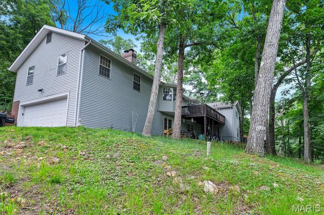 1338 Gainsborough Court, Lake Sherwood, MO 63357