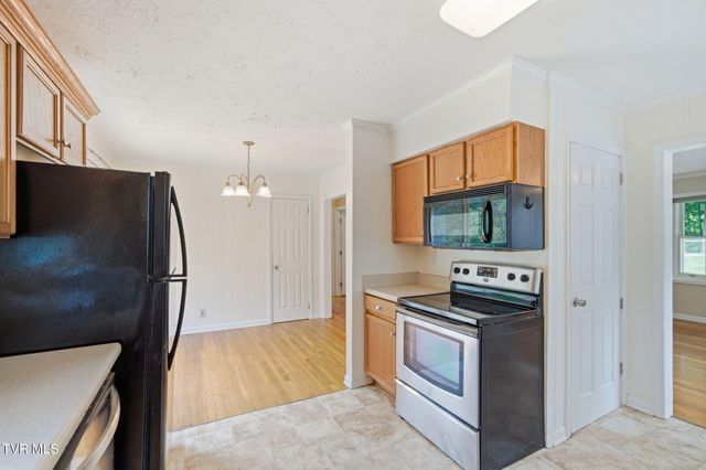 1408 Cherokee Road, Johnson City, TN 37604