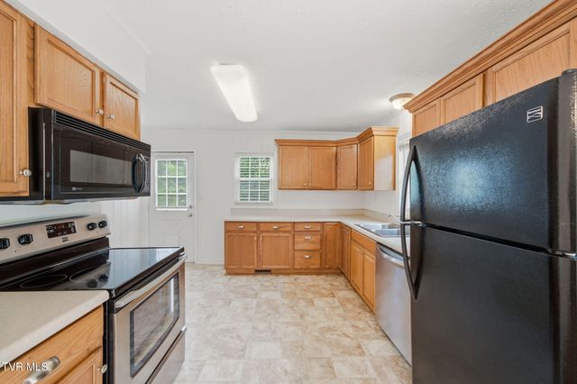 1408 Cherokee Road, Johnson City, TN 37604