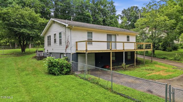 1408 Cherokee Road, Johnson City, TN 37604