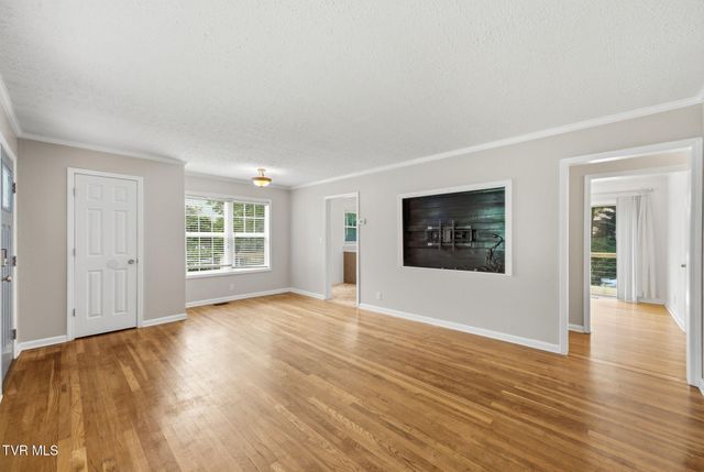 1408 Cherokee Road, Johnson City, TN 37604
