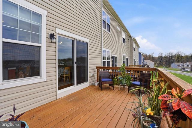 327 DAWSON PL, Downingtown, PA 19335