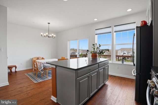 327 DAWSON PL, Downingtown, PA 19335