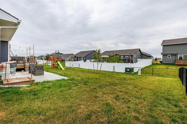 1225 Cedar Street, Waukee, IA 50263