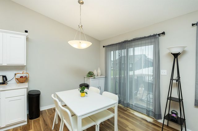 1225 Cedar Street, Waukee, IA 50263