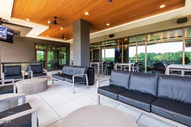 600 Carraway Crossing S1, Chapel Hill, NC 27516