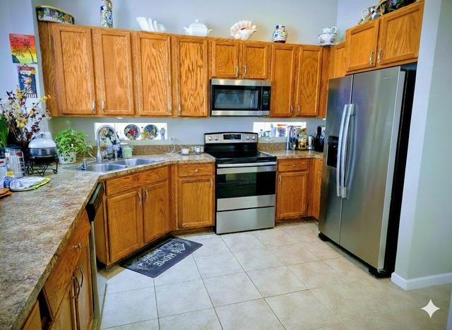 236 Gazetta Way, West Palm Beach, FL 33413