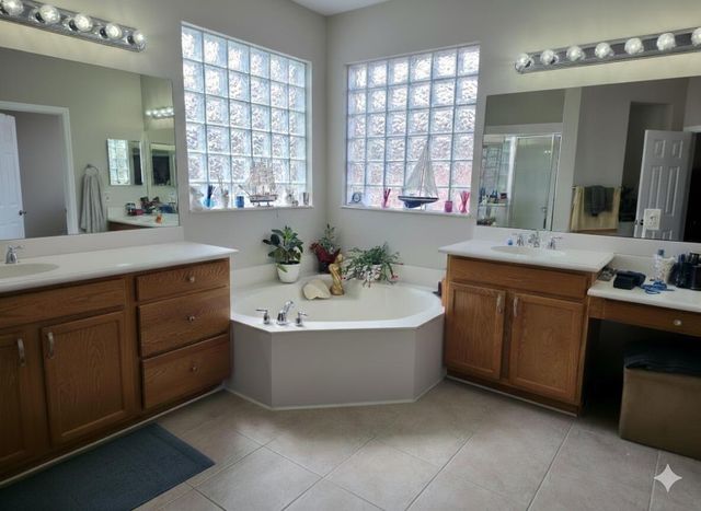 236 Gazetta Way, West Palm Beach, FL 33413