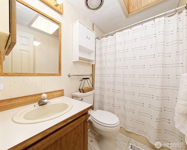 11 Donder Road, Shelton, WA 98584
