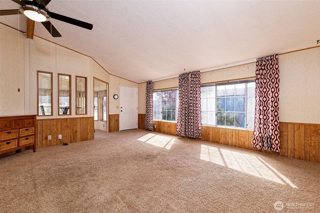 11 Donder Road, Shelton, WA 98584