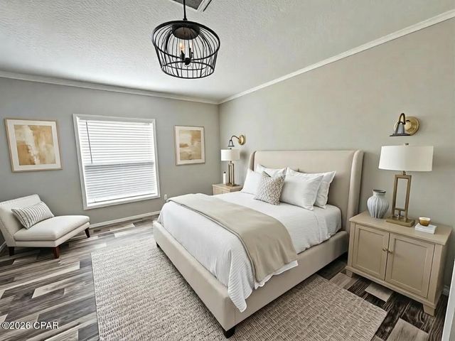 1818 Kaham Lane, Grand Ridge, FL 32442