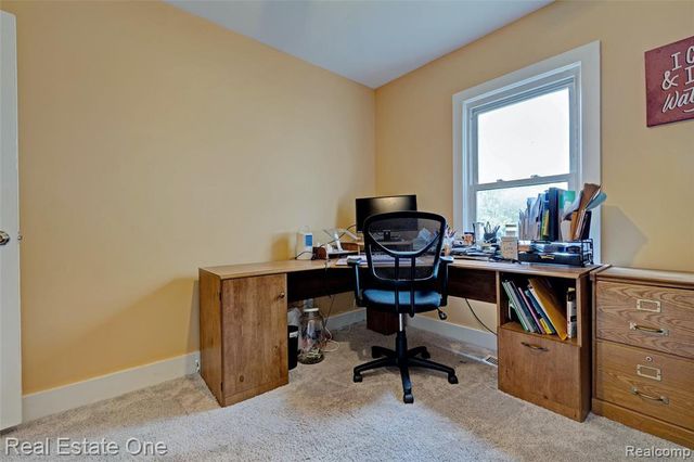 8247 Miller Road, Swartz Creek, MI 48473