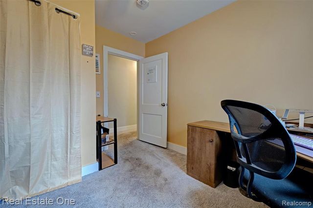 8247 Miller Road, Swartz Creek, MI 48473