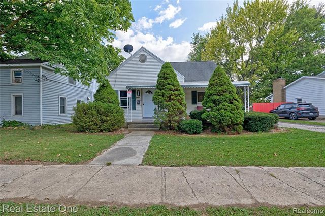 8247 Miller Road, Swartz Creek, MI 48473