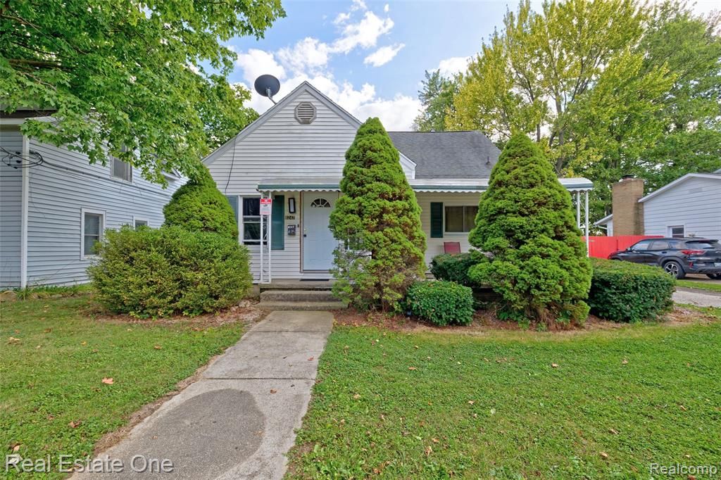 8247 Miller Road, Swartz Creek, MI 48473