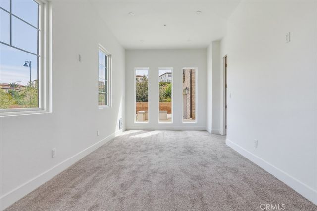 10542 Wood Briar Court, Chatsworth, CA 91311