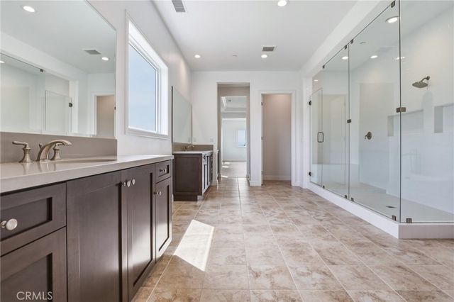10542 Wood Briar Court, Chatsworth, CA 91311