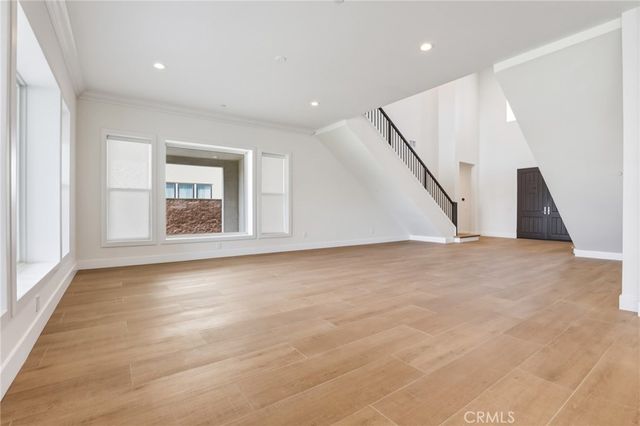 10542 Wood Briar Court, Chatsworth, CA 91311