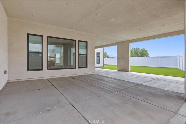 10542 Wood Briar Court, Chatsworth, CA 91311